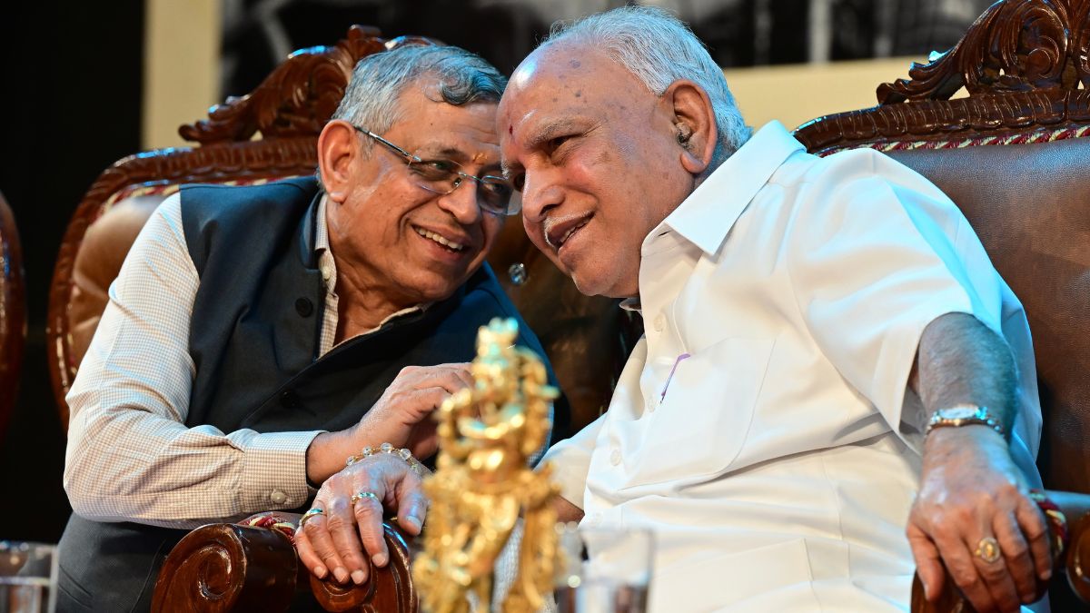Former Karnataka CM B.S. Yediyurappa (R) with Tughlak magazine editor S. Gurumurthy at an event marking 50 years of the Emergency in Bengaluru | Bhanu Prakash Chandra